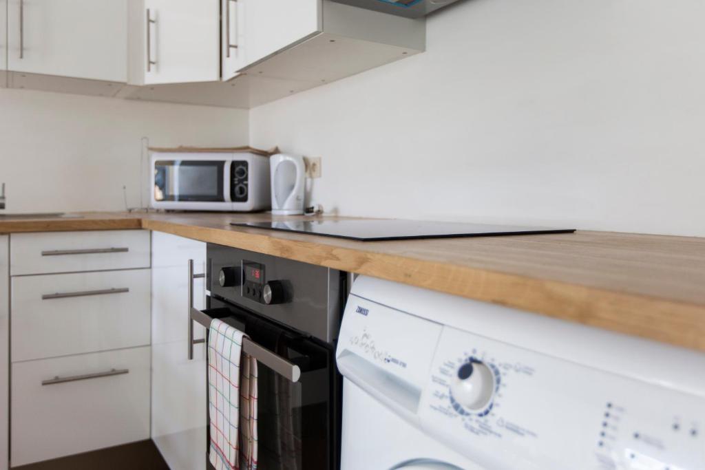 Louise Uptown Apartments บรัสเซลส์ ห้อง รูปภาพ
